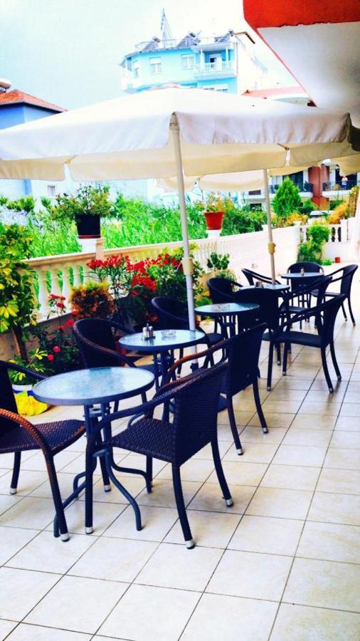 Hotel Louiza Paralía Екстериор снимка