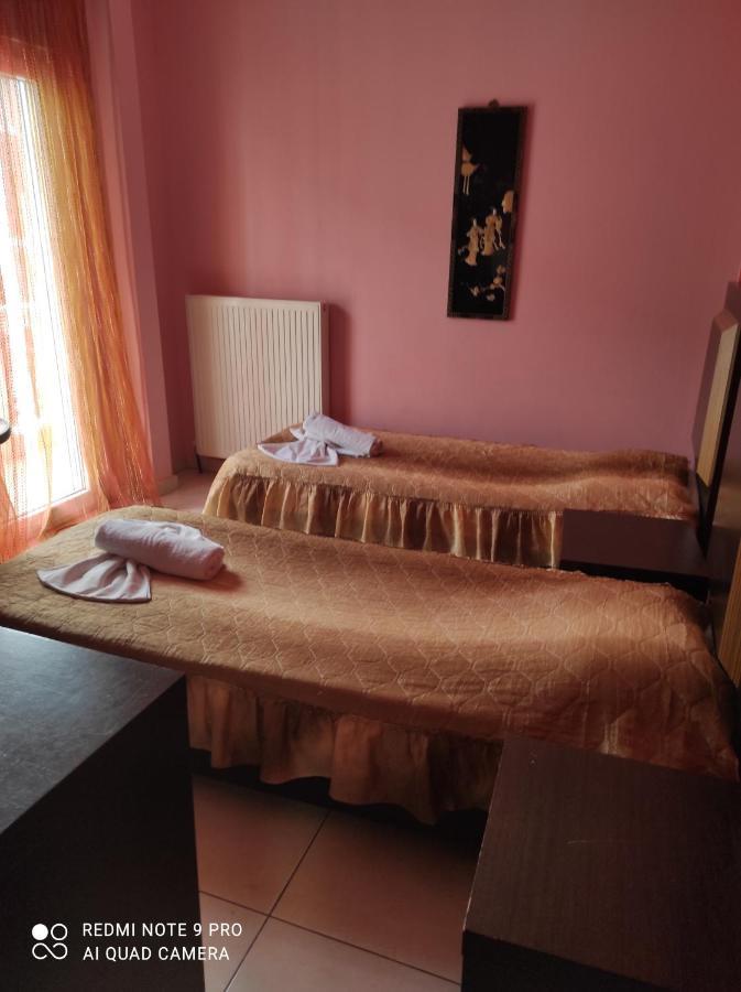 Hotel Louiza Paralía Стая снимка